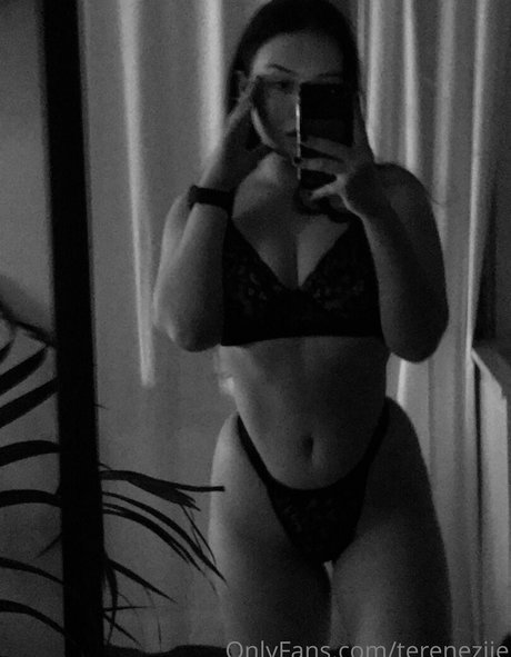 terenezije OnlyFans Nacktbilder