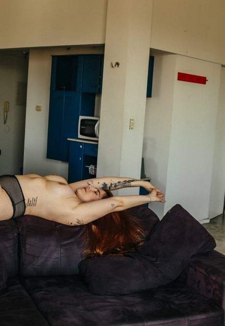 Lais Conter OnlyFans Brüste Bild