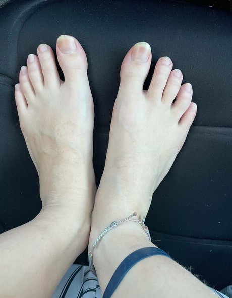 Goddesslexi Füße OnlyFans