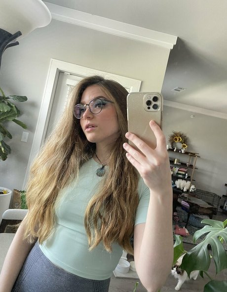 eingeölte titten onlyfans sexy nackt 4K