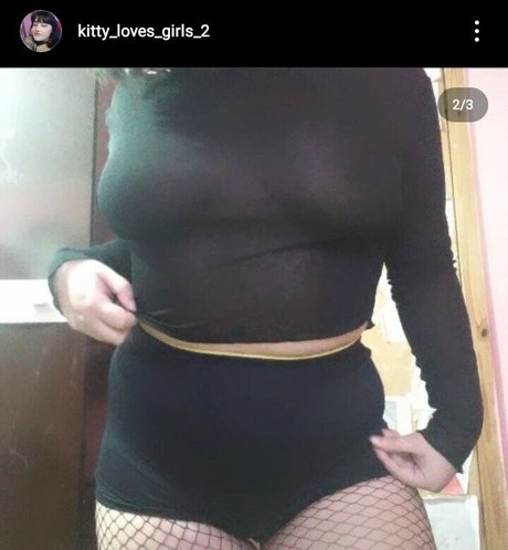 Kitty Loves Girls 2 OnlyFans Inhaltstyp