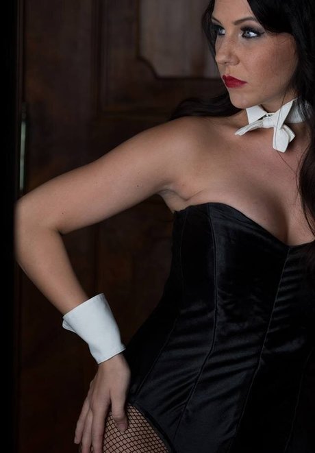 Carina Schwarz OnlyFans-Inhalte