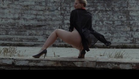 Bella joness OnlyFans Leak Pornografie