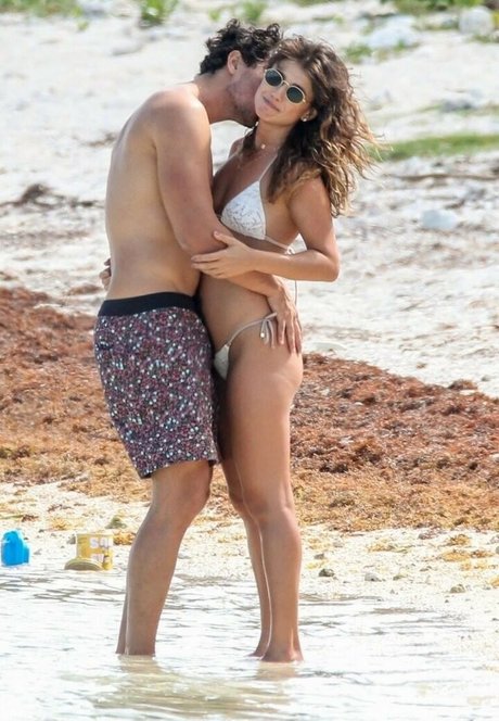 Paula Fernandes Nacktbilder von OnlyFans