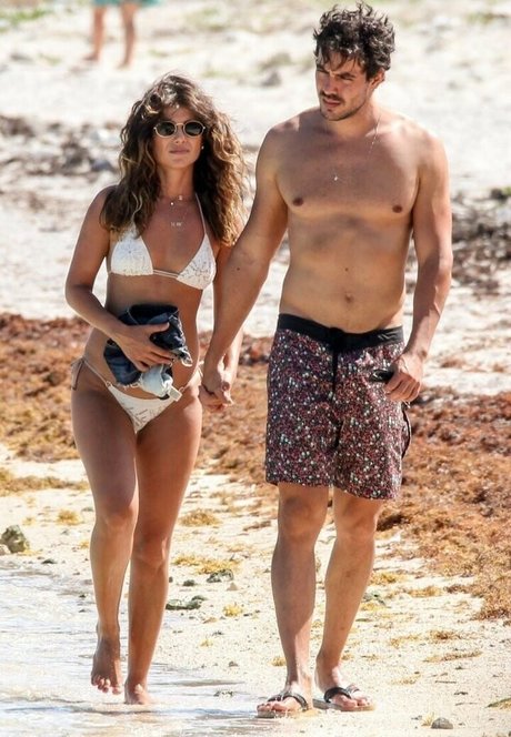 Paula Fernandes OnlyFans Fotos