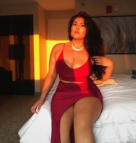 Prettydesibabixo Nacktbilder von OnlyFans geleakt