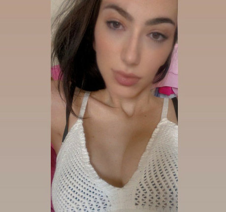 Neja Giotti OnlyFans Sextape