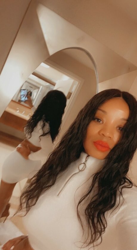 Sweetest Peach OnlyFans Joi