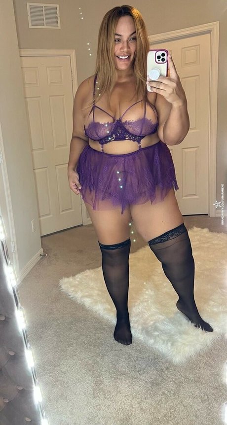 Nia Jax Lina Fanene OnlyFans Pornografie
