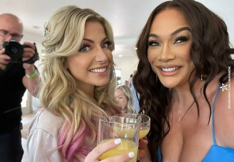 Nia Jax Lina Fanene Leaked OnlyFans Sex