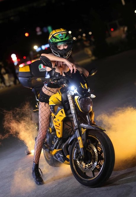 Anita Feifei 11111 Nackt auf OnlyFans