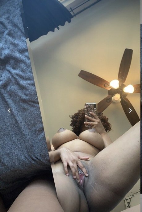 Jolympias Nacktbilder-Leaks von OnlyFans