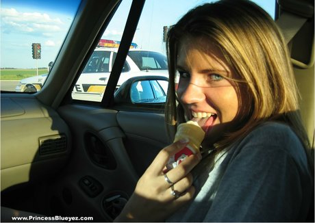 PrincessBlueyez Oben ohne OnlyFans