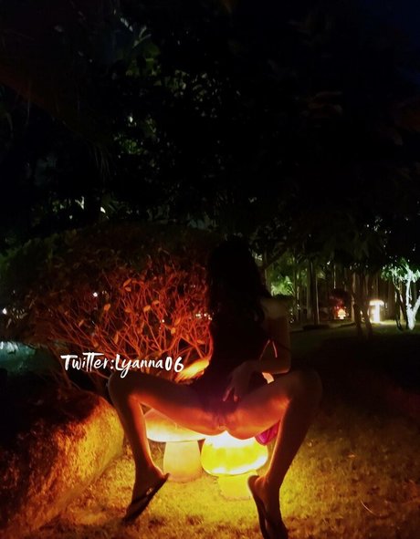 Sukiyou Sikiyou Nackt