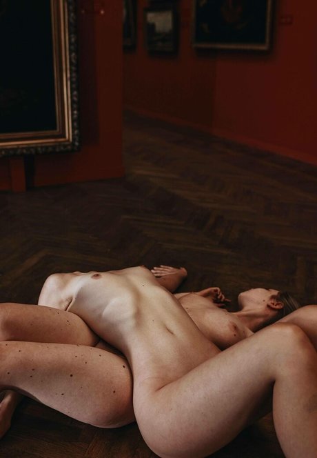 Petitesofi Leaked OnlyFans Content