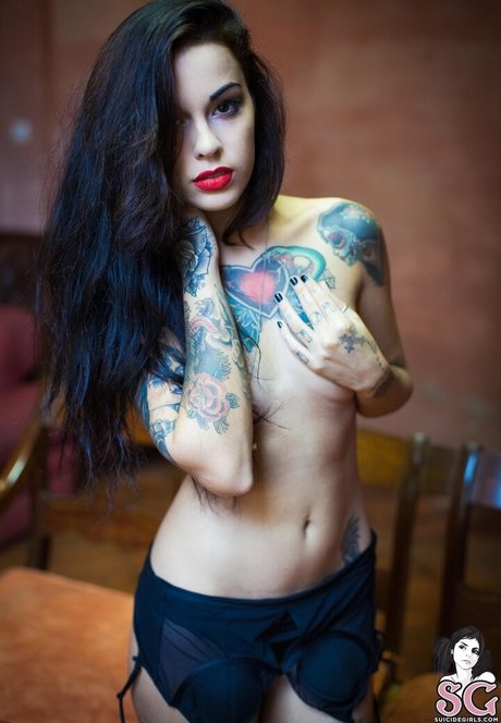 Illusion sg Nacktbilder von OnlyFans geleakt