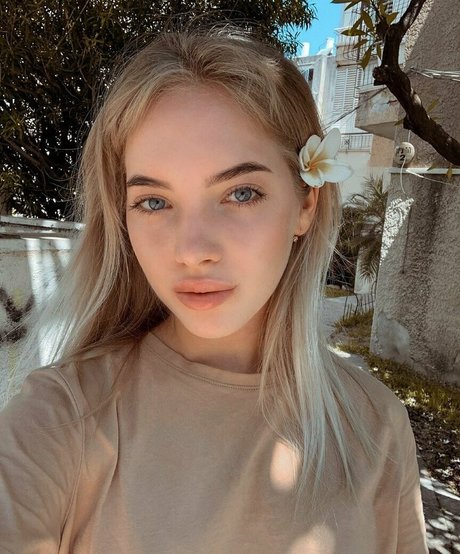 Shamlessrabbit OnlyFans Brüste Bild