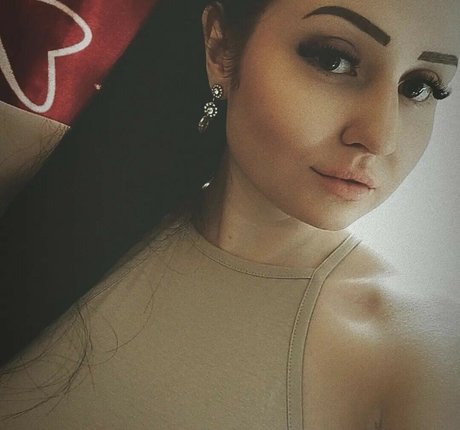 emmanasstrom OnlyFans Beiträge