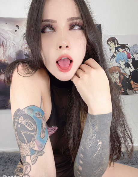 Laura Maya Leaks von OnlyFans