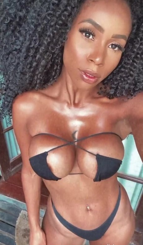 Santana Skyy OnlyFans-Leaks