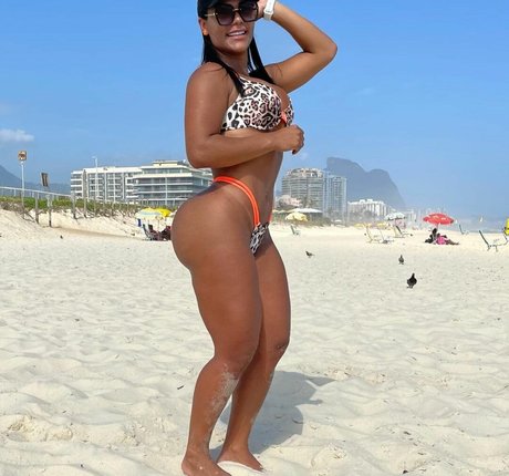 Etiane Felix OnlyFans Nackt Leak