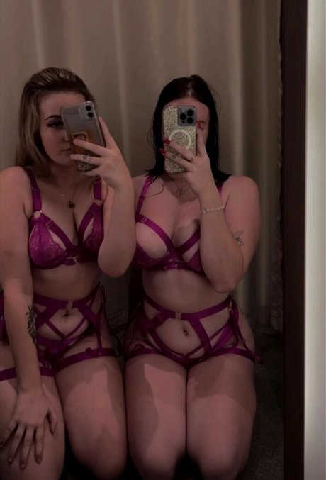 kiyah alec Titten OnlyFans