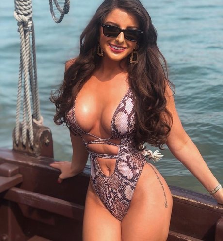 misskayleighrosedematos Strip OnlyFans