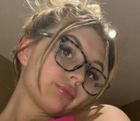 Lexy XX Sextape OnlyFans Nacktbilder