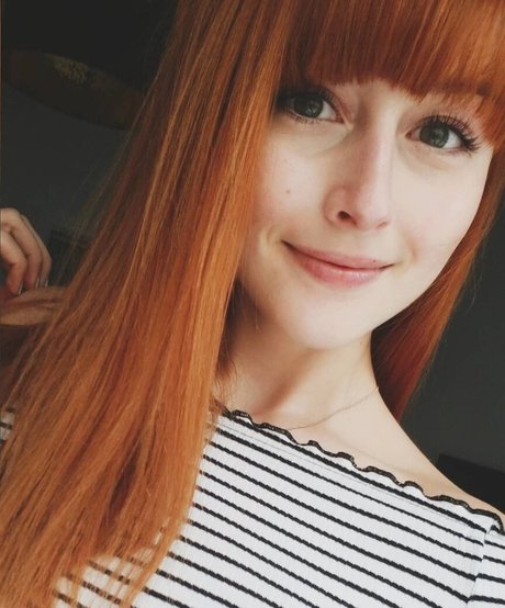 elie dr OnlyFans nackt