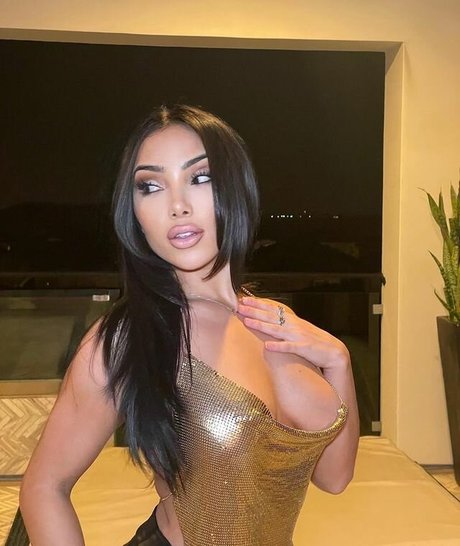 Raquel Symons OnlyFans Leaj