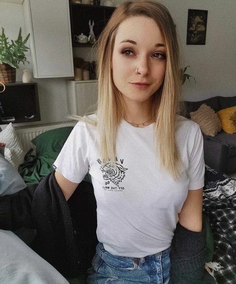 rainbowf0x Nackt auf OnlyFans Leak