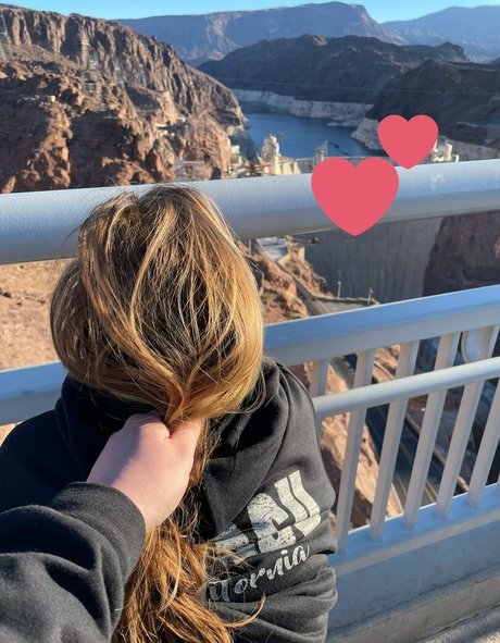 Nikkitightlines OnlyFans kostenlos