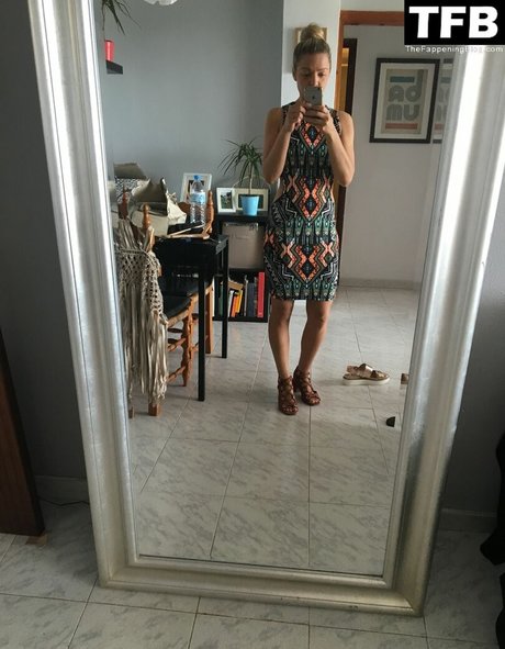 Claire Hutchings OnlyFans