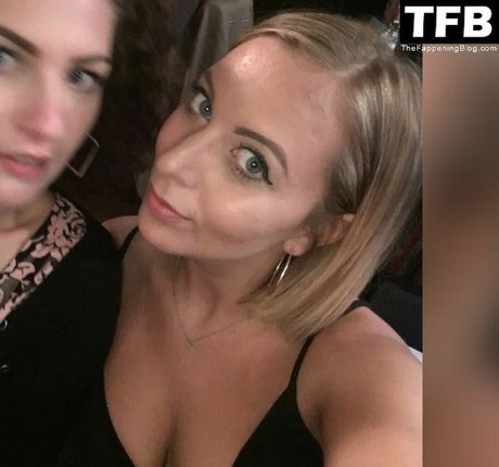 Claire Hutchings OnlyFans Pornografie