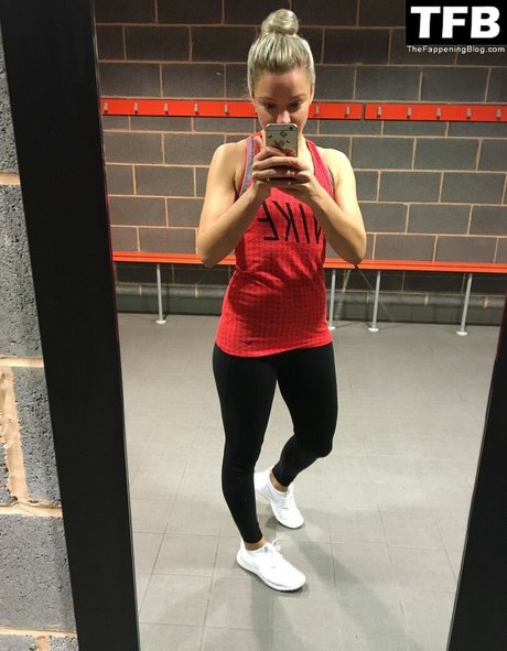 Claire Hutchings OnlyFans Leaks Pornografie