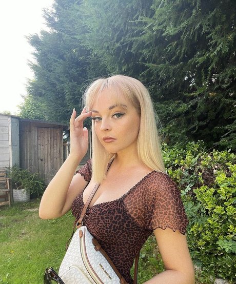 Emily Rose Perrin Nacktbilder von OnlyFans