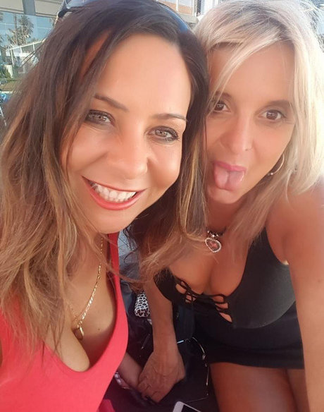 Helen Eleni Nacktbilder von OnlyFans geleakt