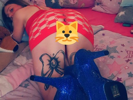 x nicht interessiert x Nacktpornos auf OnlyFans