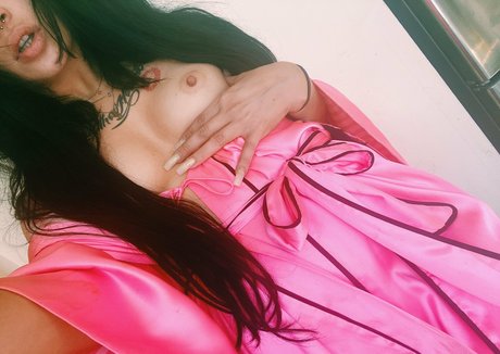 Daphne Del Rey OnlyFans geleakt.