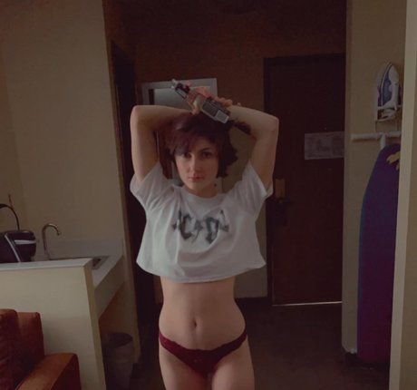 Trippyyjellyfish Nacktbilder auf OnlyFans