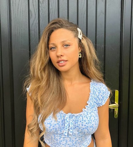 Ceira Mi Lunasa Nacktbilder OnlyFans