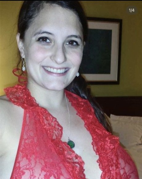 Avery Millah Nacktbilder von OnlyFans geleakt