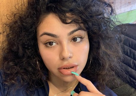 RosalbaNaomi OnlyFans Mega