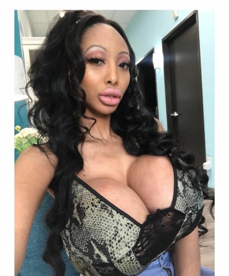 Ruby Sunset OnlyFans