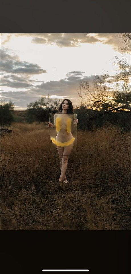 Makayla Weathers OnlyFans Striptease