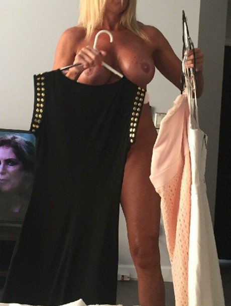 the latin goddess Bilder OnlyFans