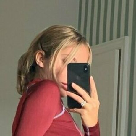 mathildtantot OnlyFans Bilder geleakt