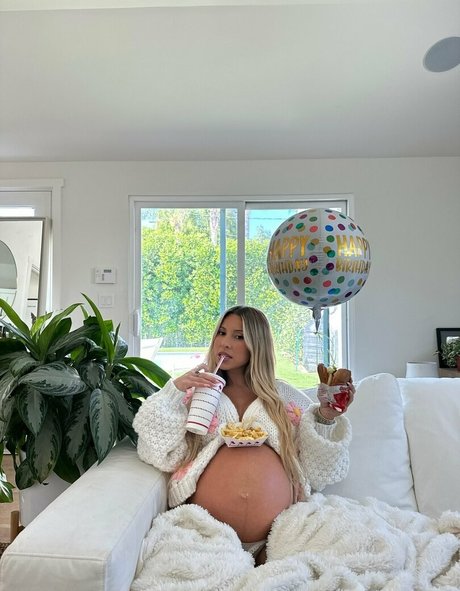 aylawoodruff XXX OnlyFans