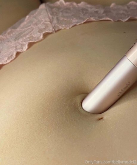 bellymodel2 OnlyFans explizite Inhalte