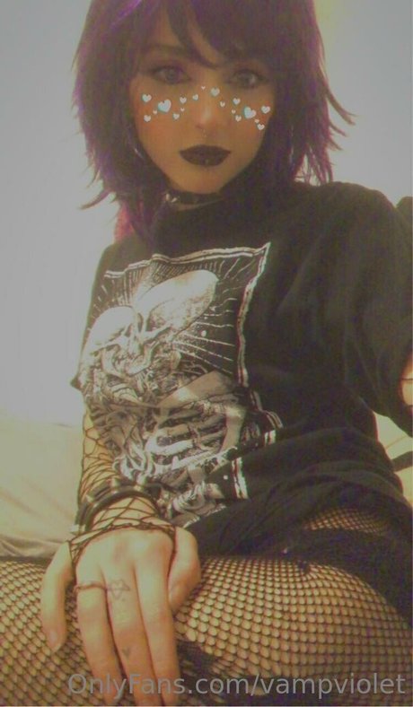 vampviolet Nacktbilder von OnlyFans geleakt